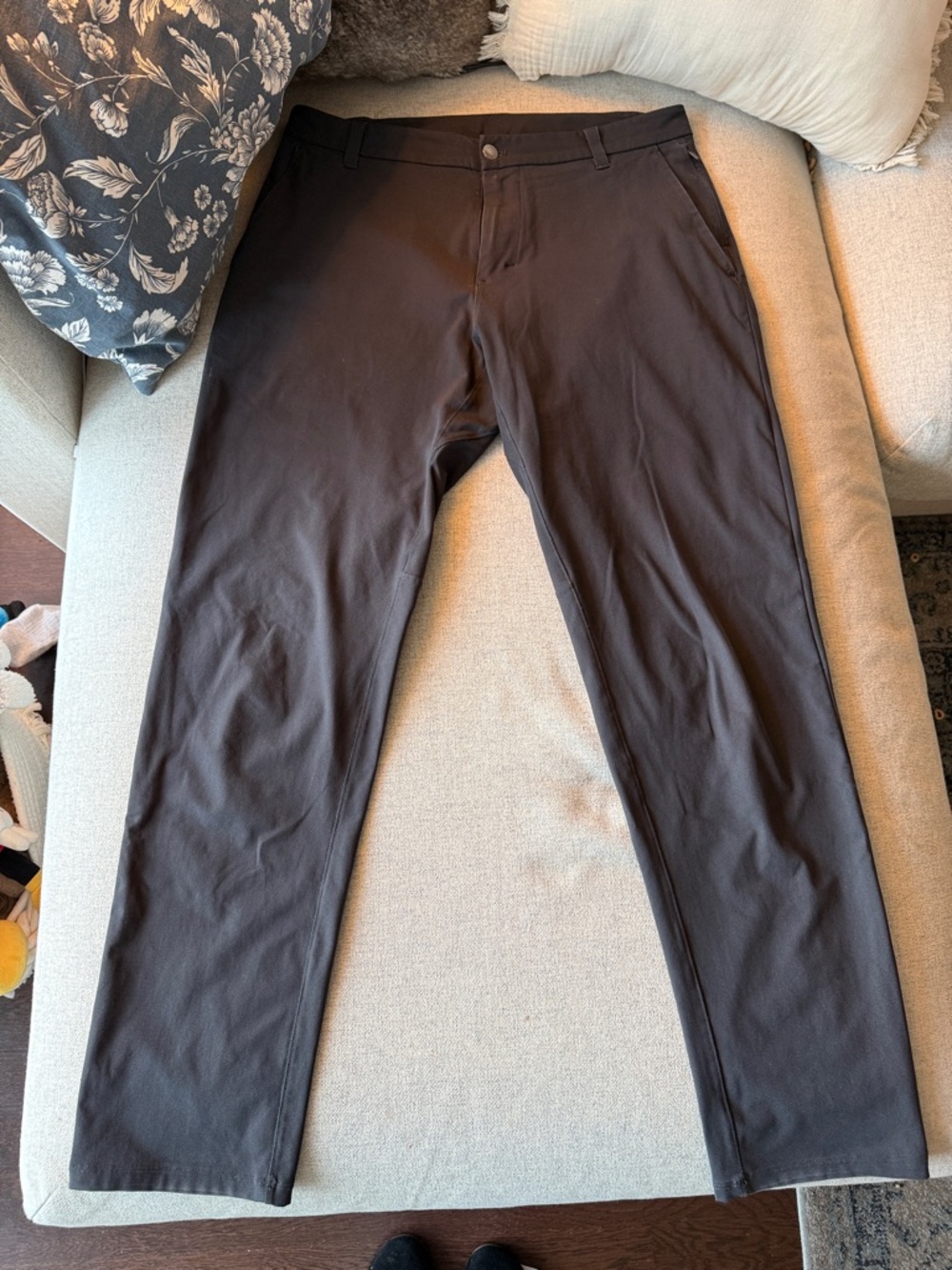 lululemon commission slim fit pant  (Men's ) Dark Charcoal